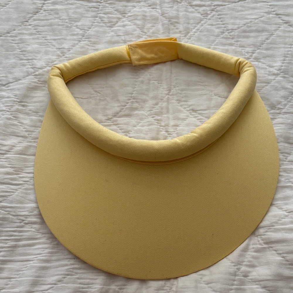 Tropical Trends Visor